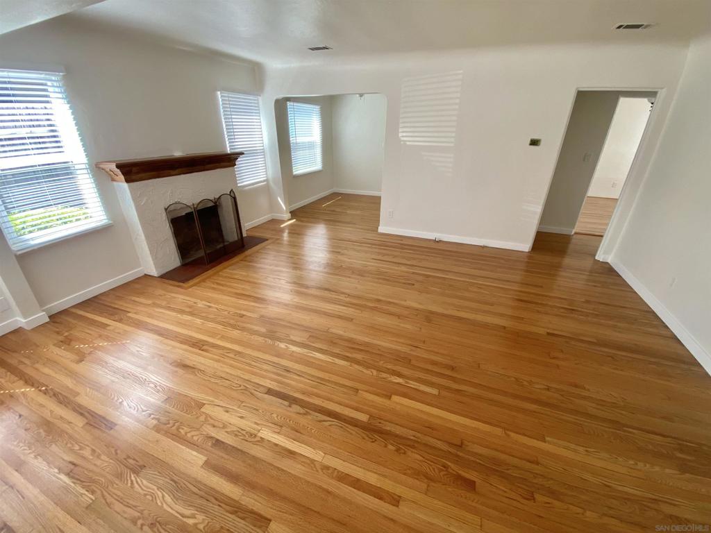 4817 4821 Coronado Ave.
