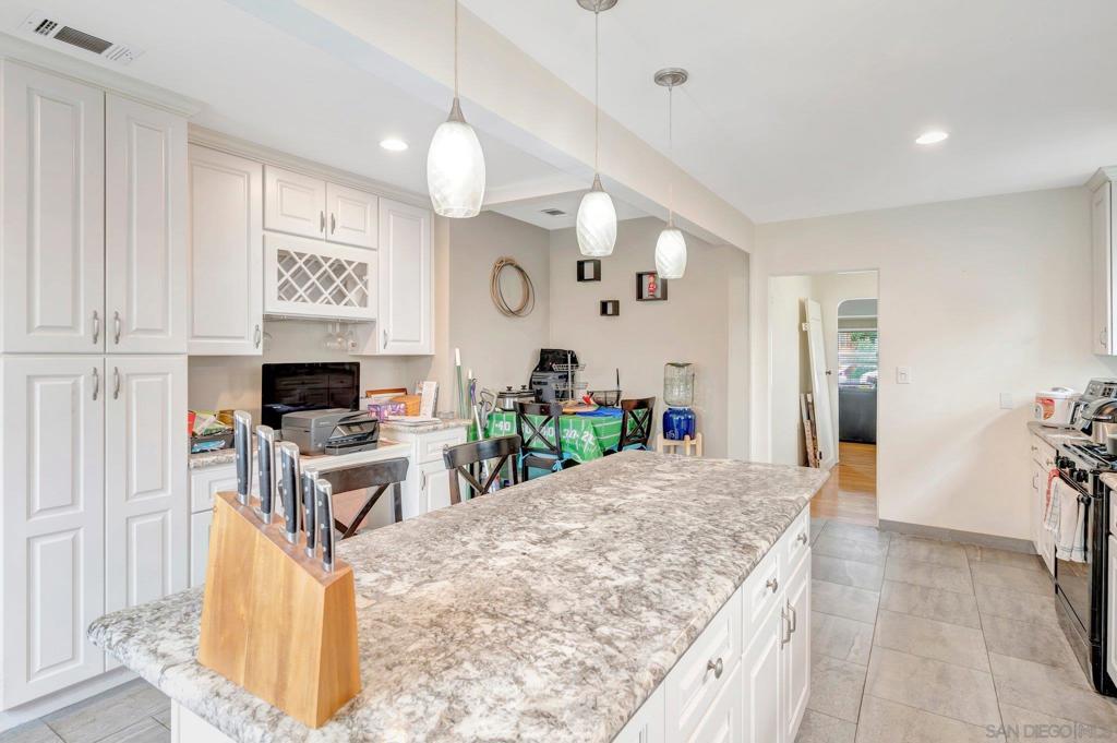 4817 4821 Coronado Ave.