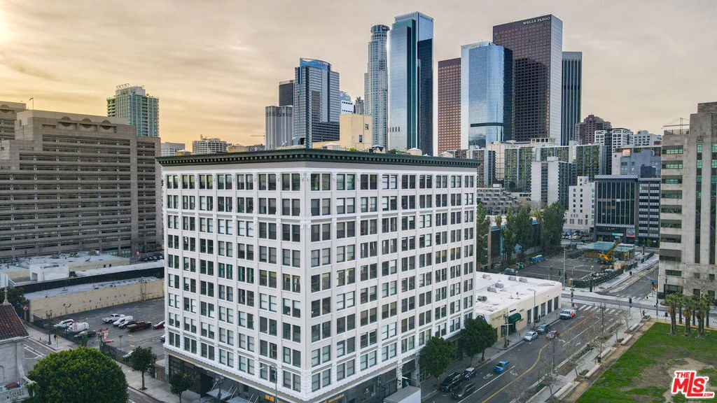 108 W 2nd Street