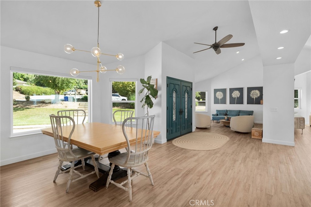 13288 Oak Crest Drive