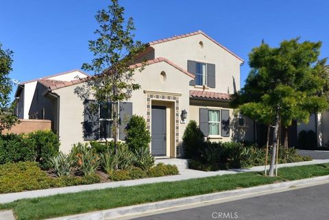 Photo of 151 Desert Bloom, Irvine, CA 92618 (MLS # OC25225860) Photo of 151 Desert Bloom, Irvine, CA 92618 (MLS # OC25225860)