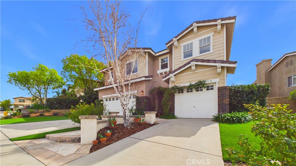 27824 Pine Crest