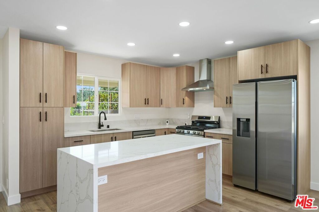 21009 Saticoy Street