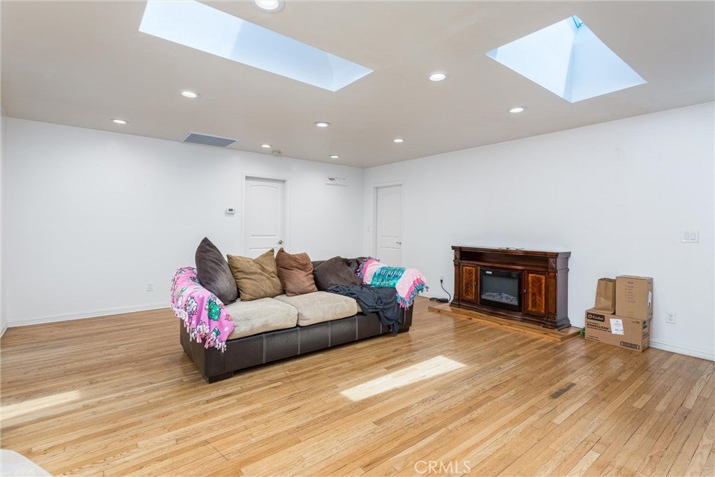 640 W 31st Street