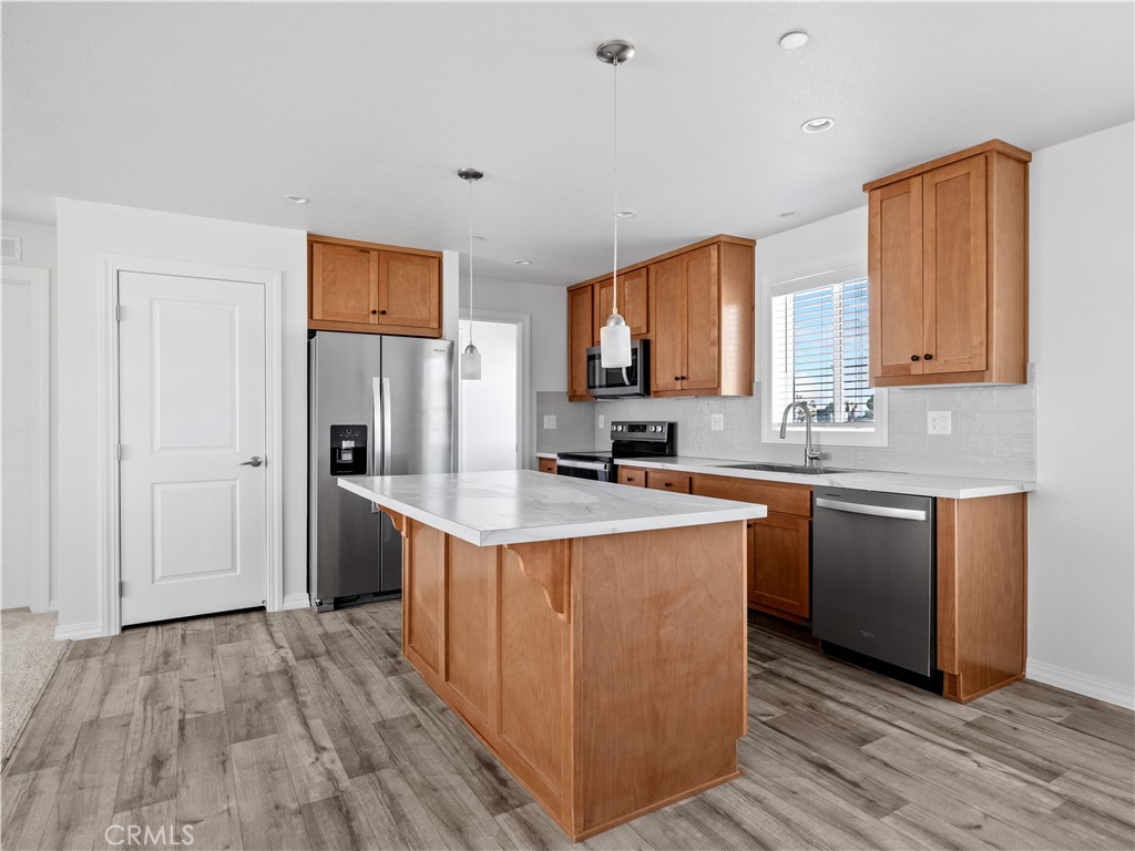 11473 Desert View Road