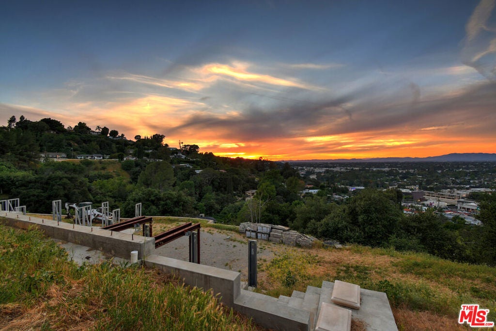 3721 Eureka Drive