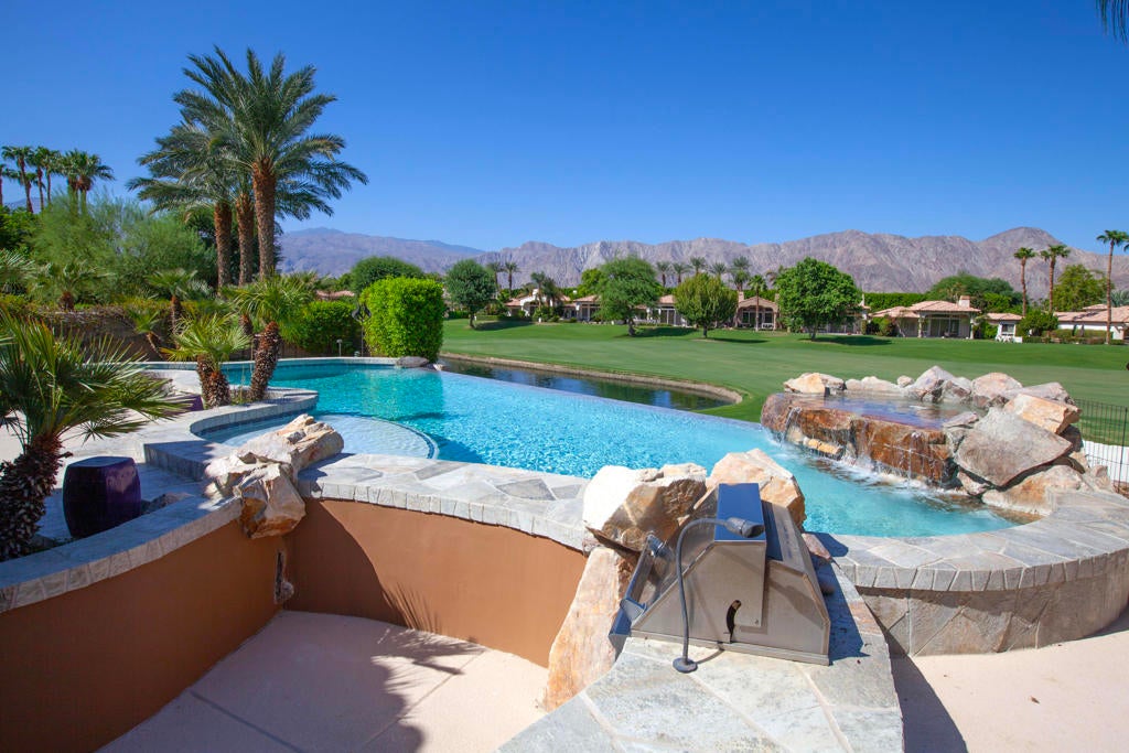 79110 Casa Vida Circle