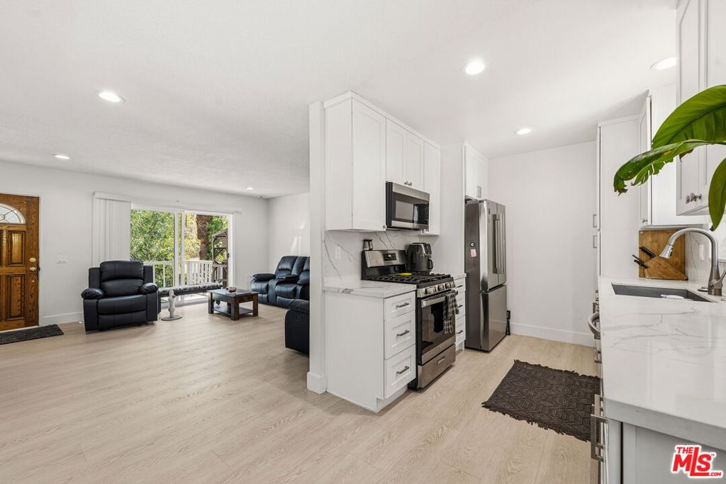 963 Pine Grove Avenue