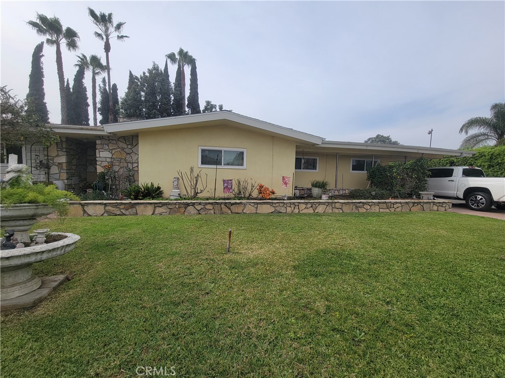 7015 N Atlantic Place