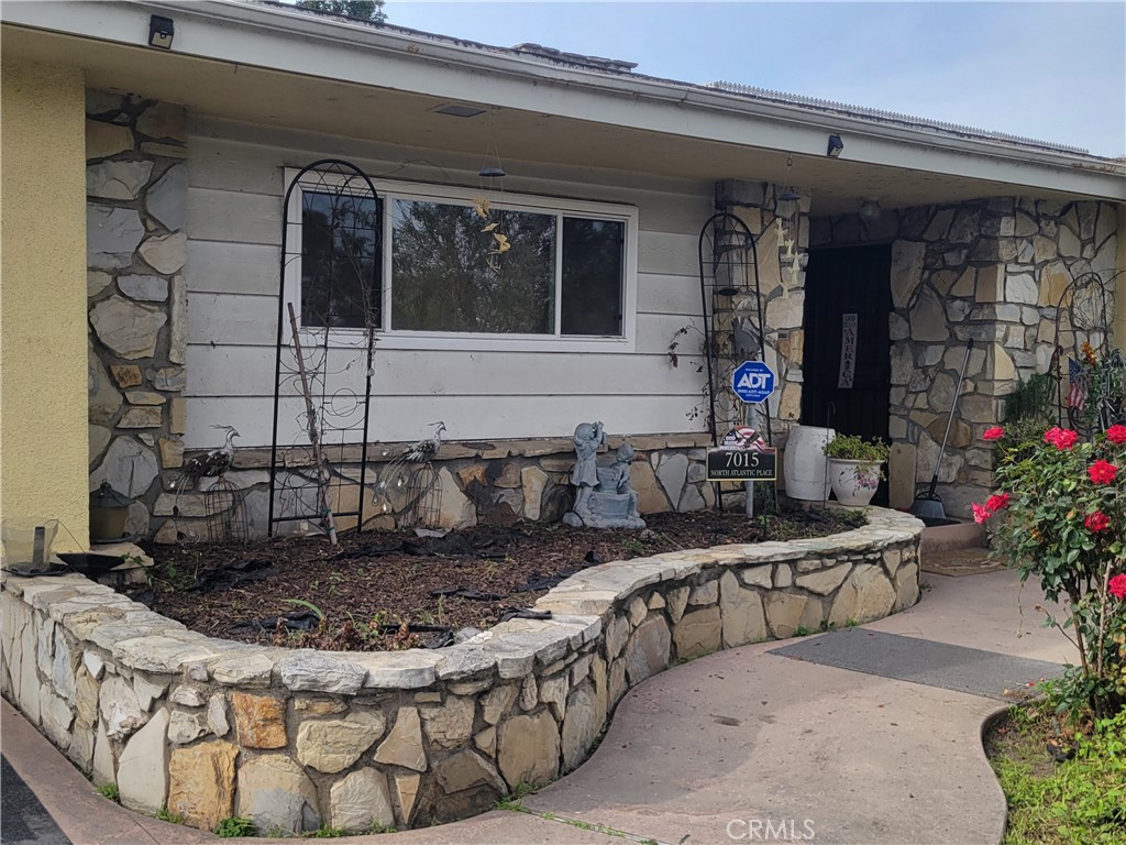 7015 N Atlantic Place