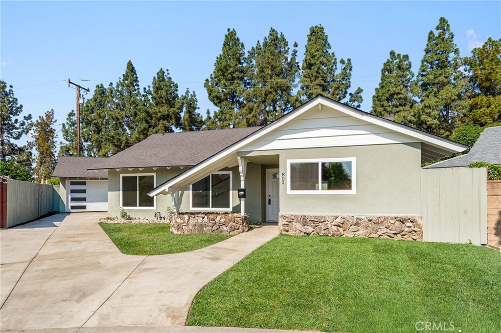 800 E Sandra Avenue