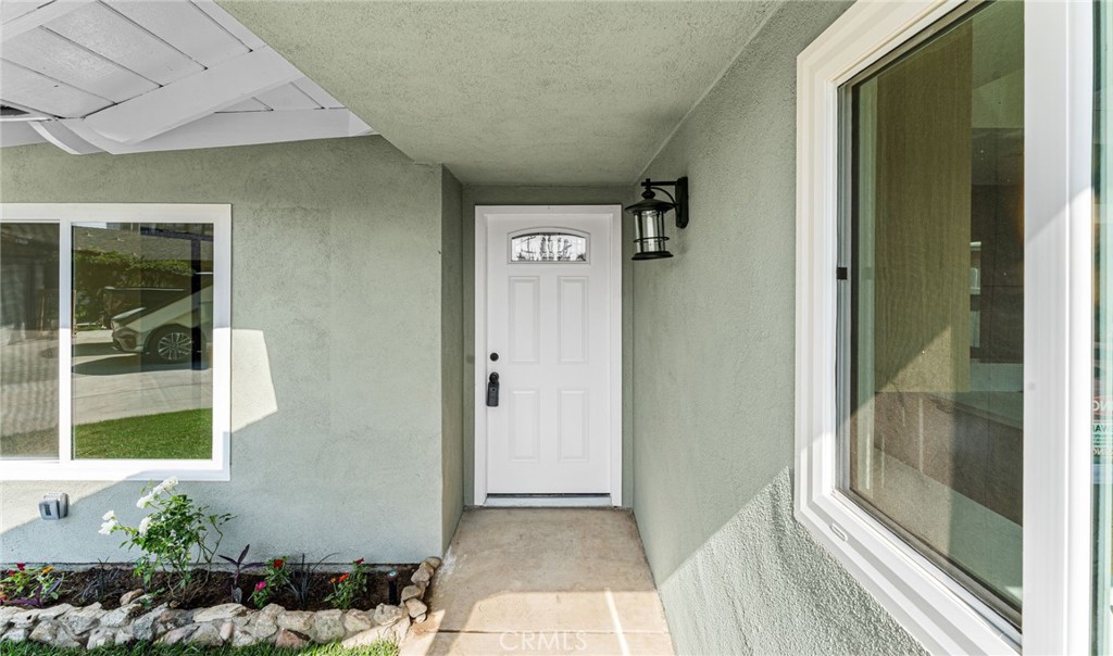 800 E Sandra Avenue
