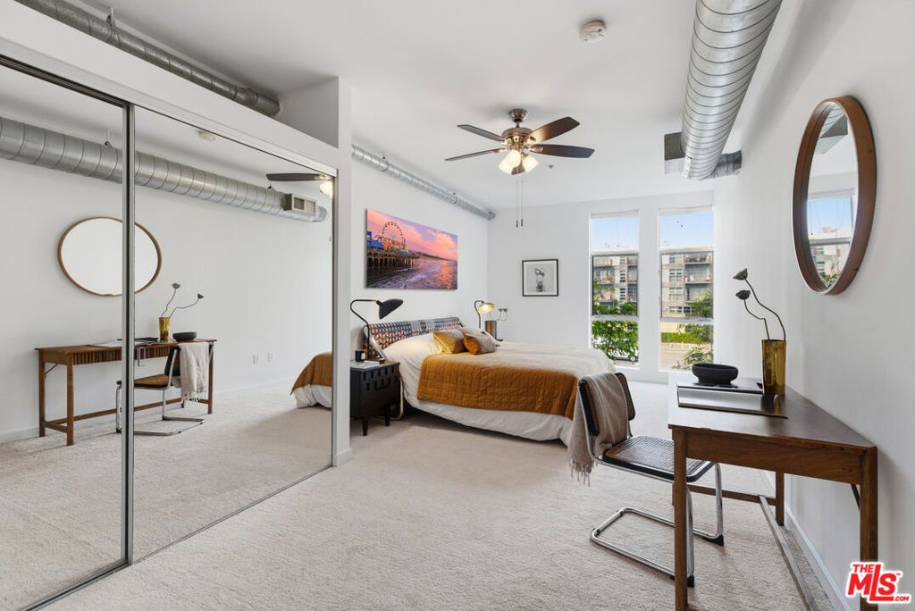 Photo of 4215 Glencoe Avenue #226, Marina Del Rey, CA 90292 (MLS # 26638303)