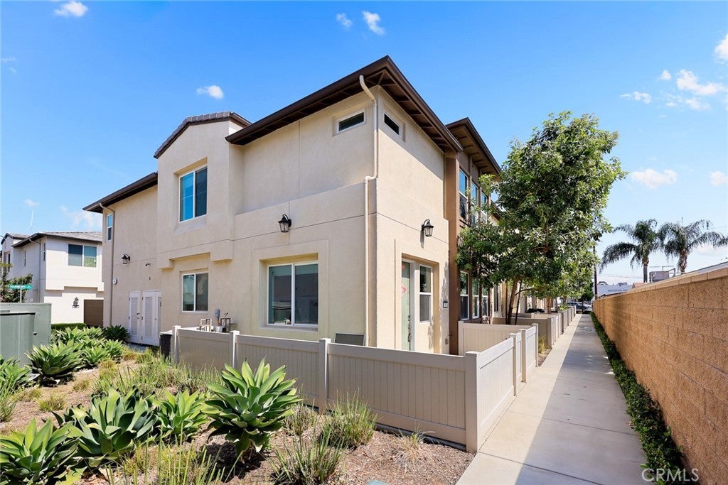 50 Harmony Drive