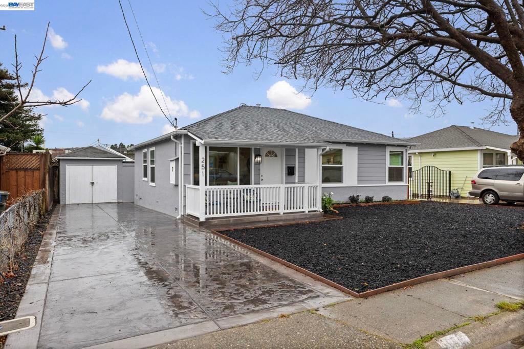 251 Aviador Ave, Millbrae CA 94030