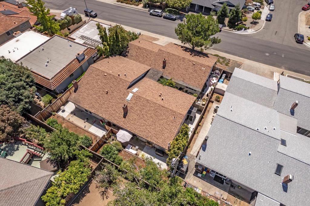 10178 Alpine Drive