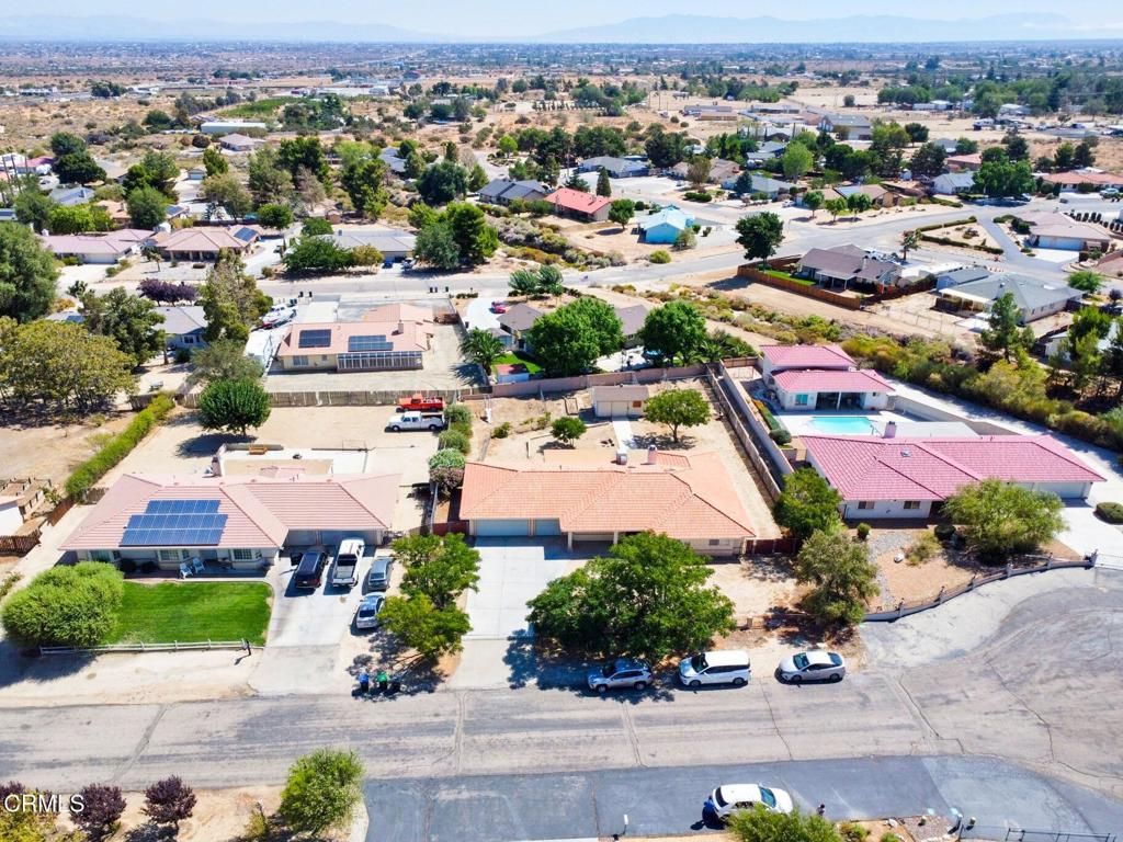Photo of 9527 Riggins Road, Phelan, CA 92371 (MLS # P1-26720)