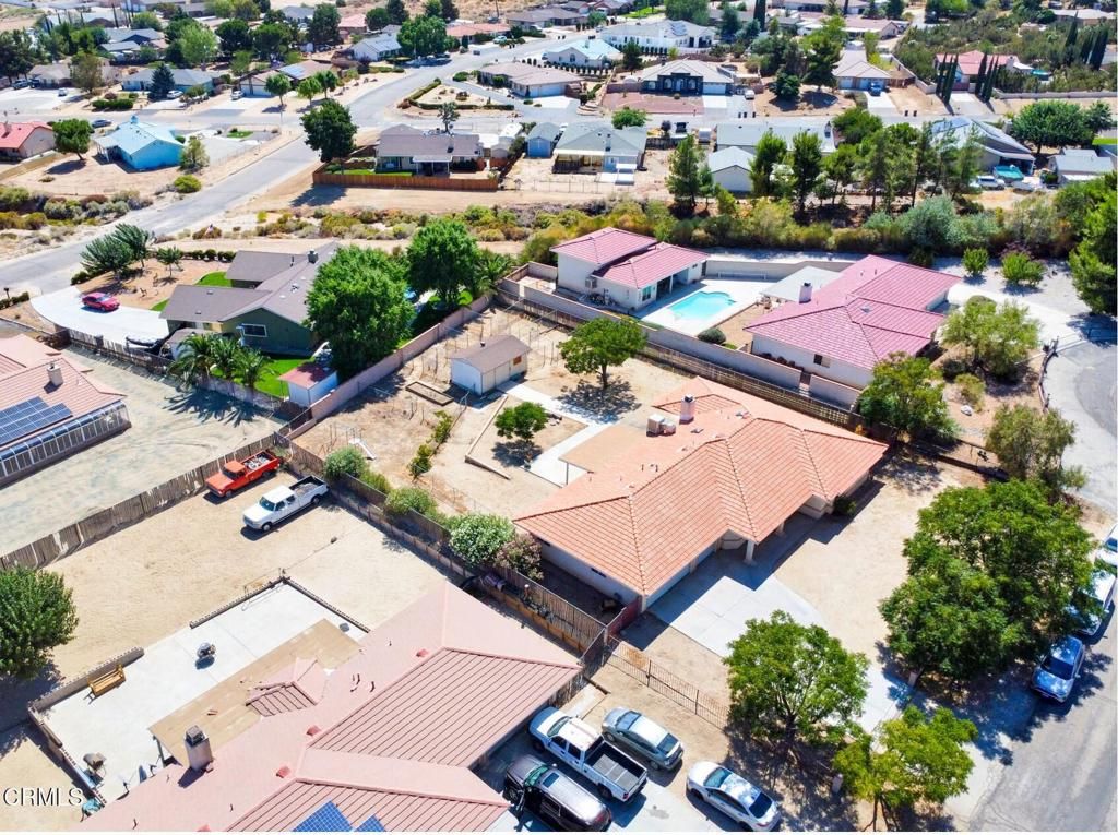 Photo of 9527 Riggins Road, Phelan, CA 92371 (MLS # P1-26720)