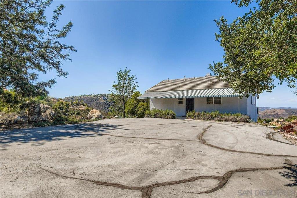 13622 Coyote Vista Way