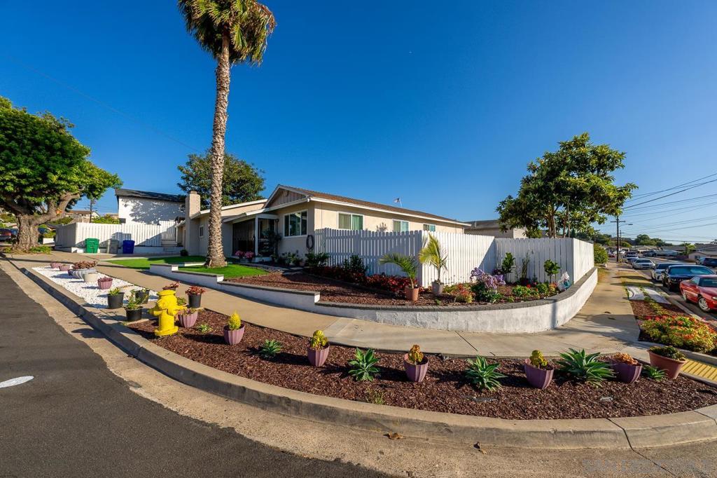 2458 Calle Tortuosa, San Diego CA 92139