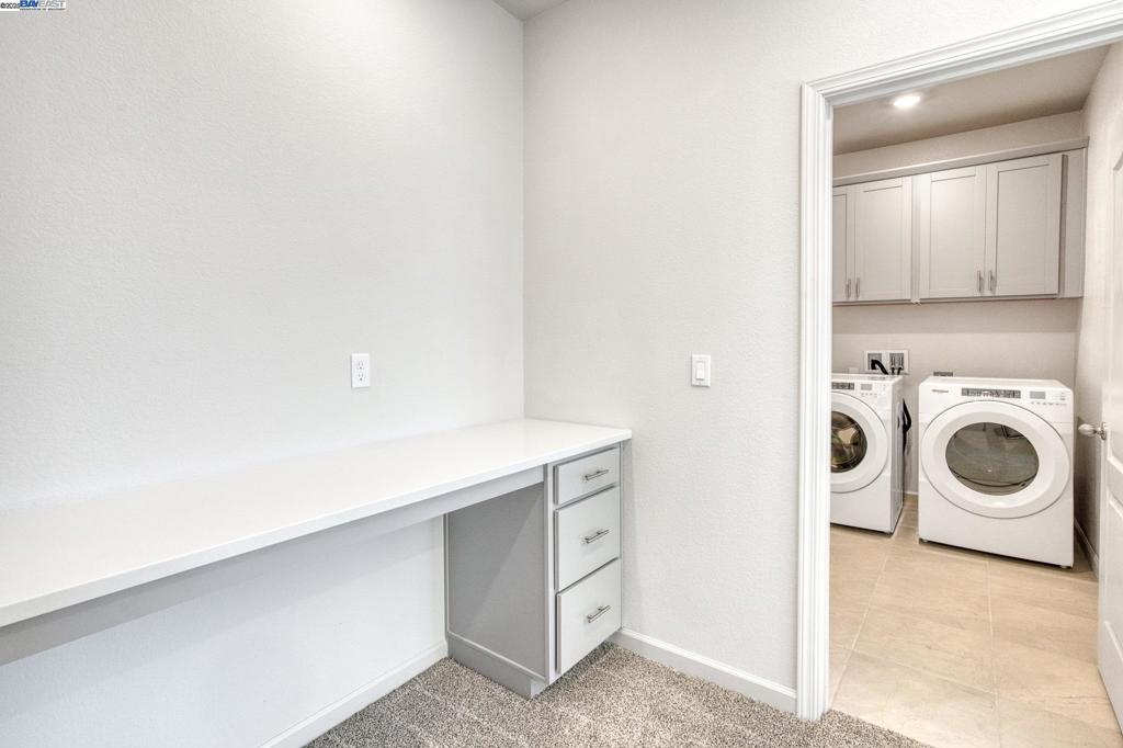 BAYVIEW - Residential