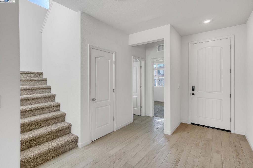 BAYVIEW - Residential