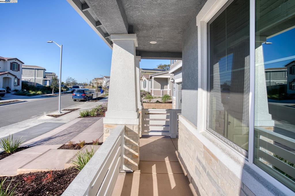 BAYVIEW - Residential