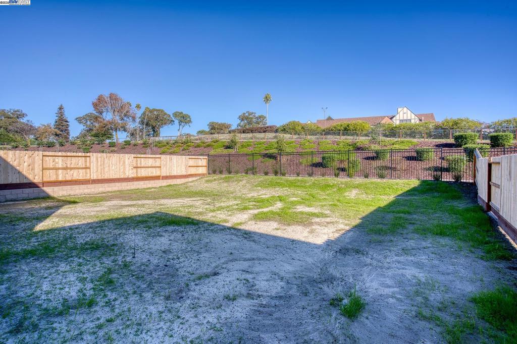 BAYVIEW - Residential