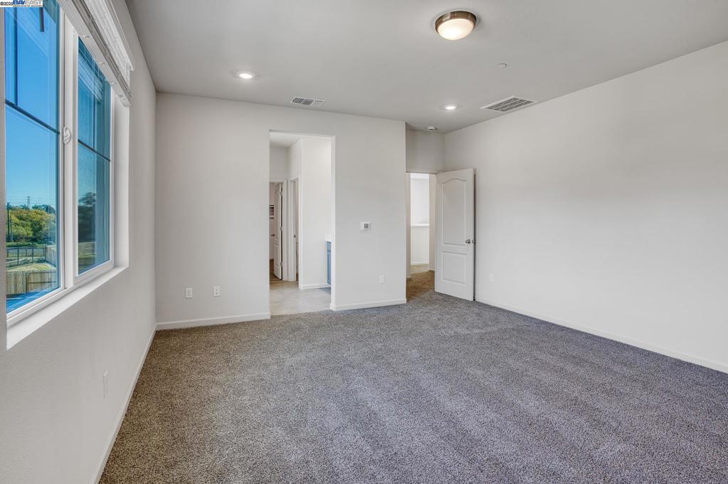 BAYVIEW - Residential