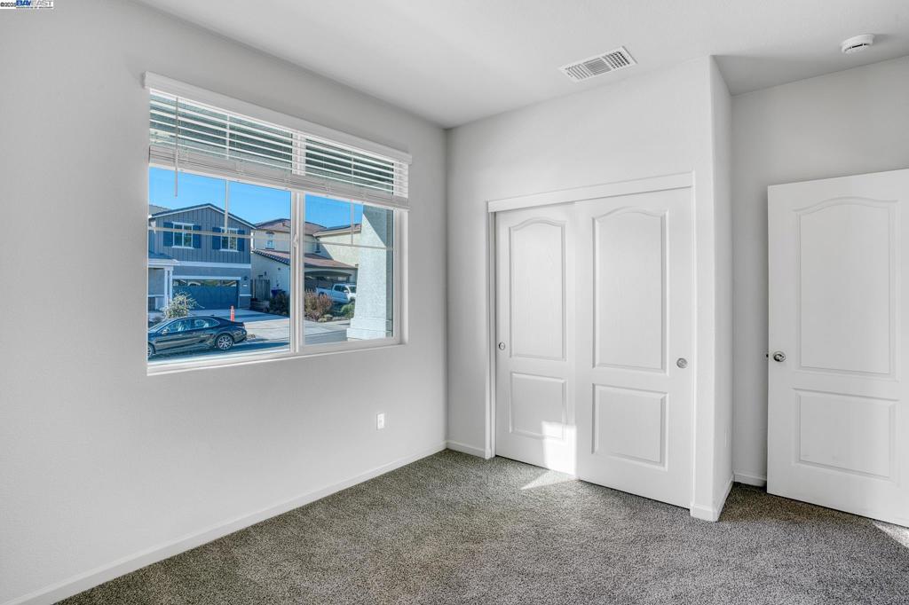 BAYVIEW - Residential