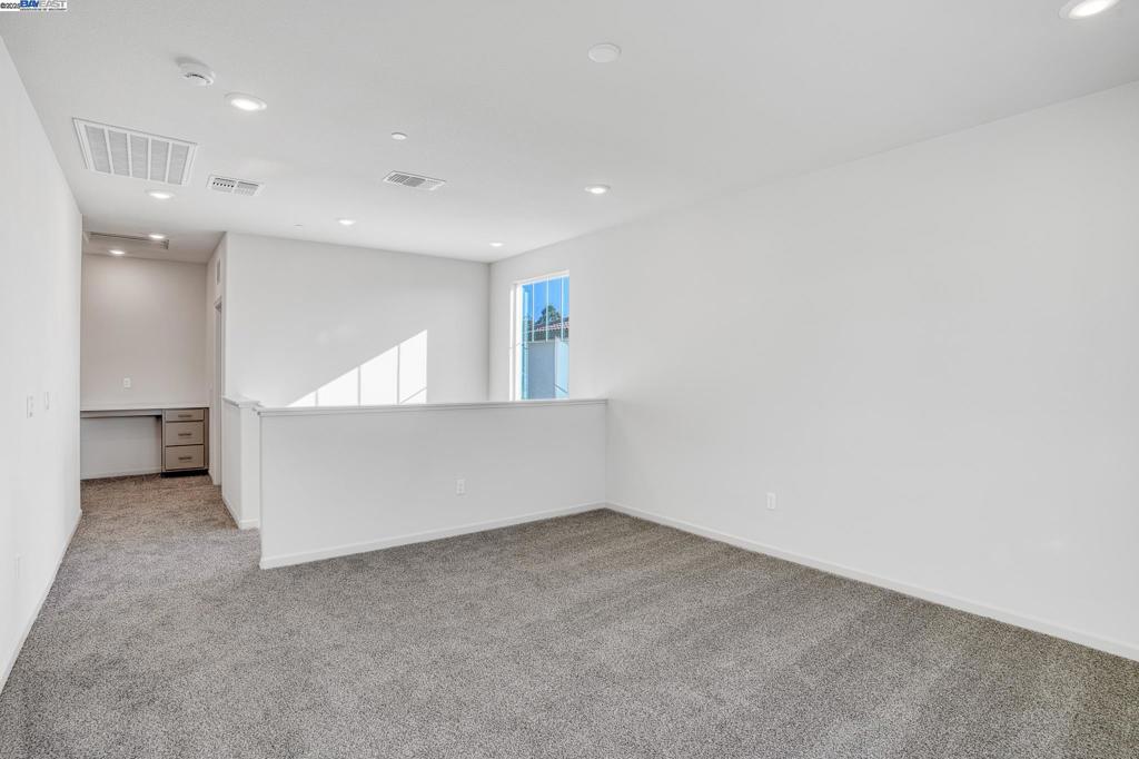 BAYVIEW - Residential