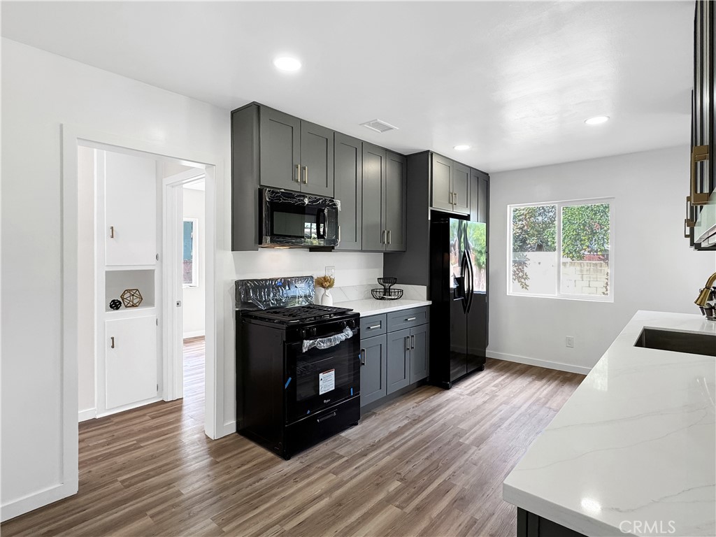 8339 Manzanar Avenue