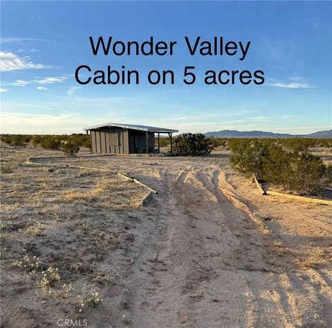 Photo of 81374 El Paseo Dr, 29 Palms, CA 92277 (MLS # JT26041049)