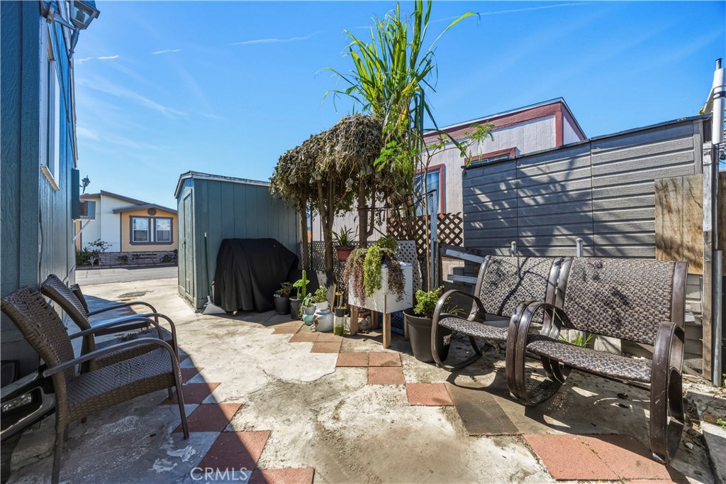 211 S Beach 119