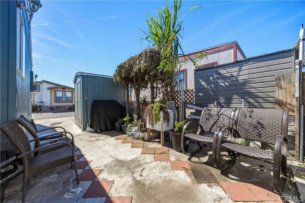 211 S Beach 119