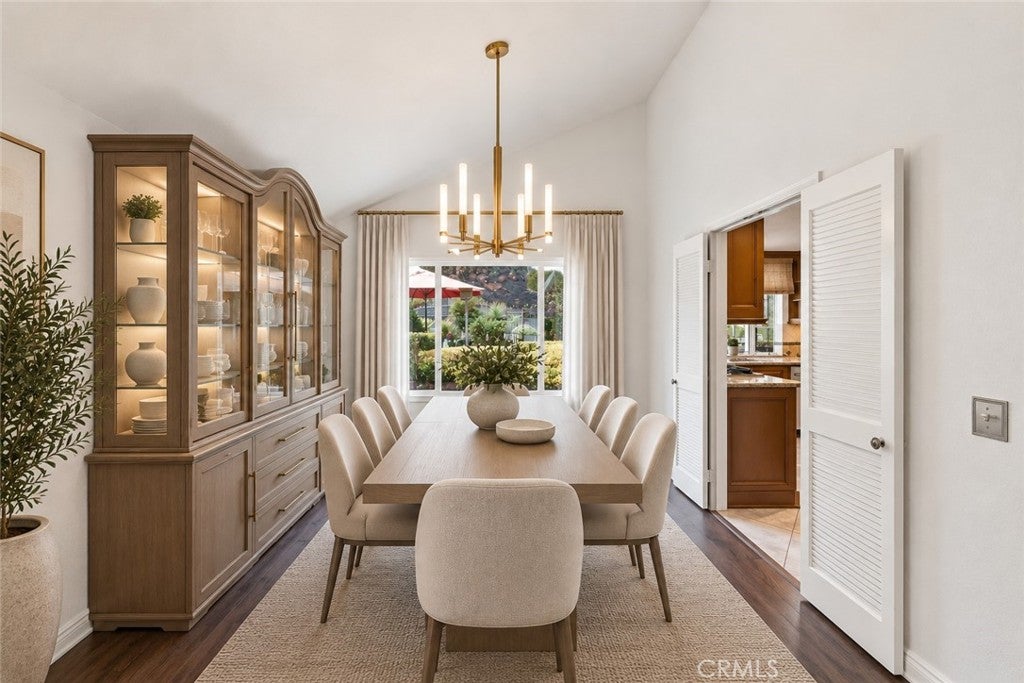 1420 Paseo Marlena