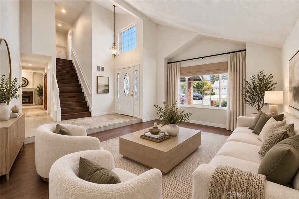 1420 Paseo Marlena