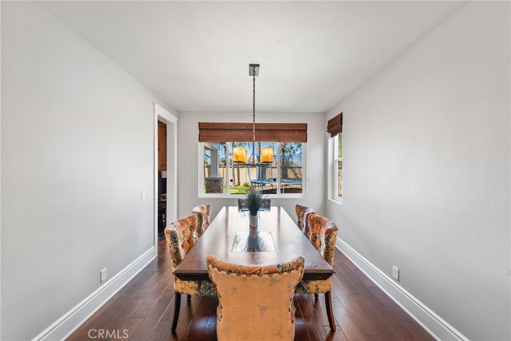 20841 Mayfair