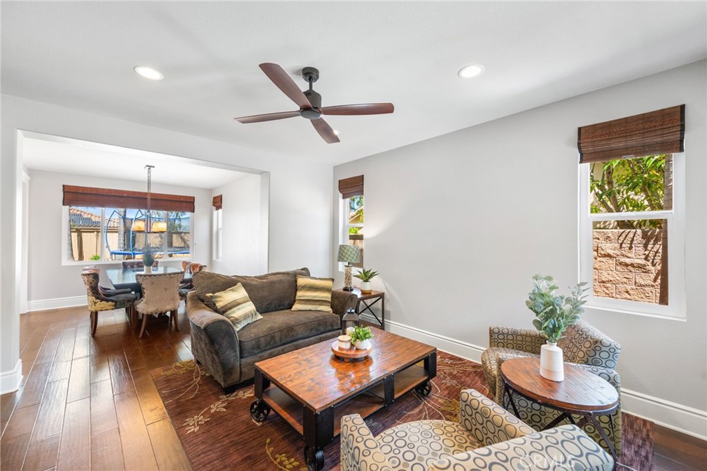 20841 Mayfair