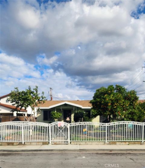 6152 Wilcox Maywood CA 90270