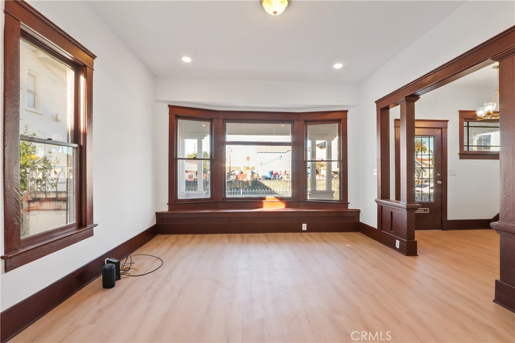 Properties 3 1612 E 7th