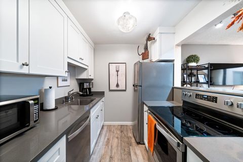 Photo of 320 N Civic Drive Dr #407, Walnut Creek, CA 94596 (MLS # 41120196)