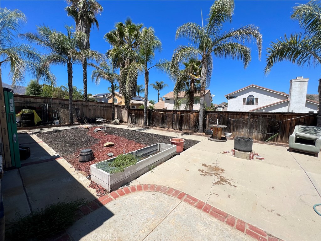 26657 Dry Falls Drive