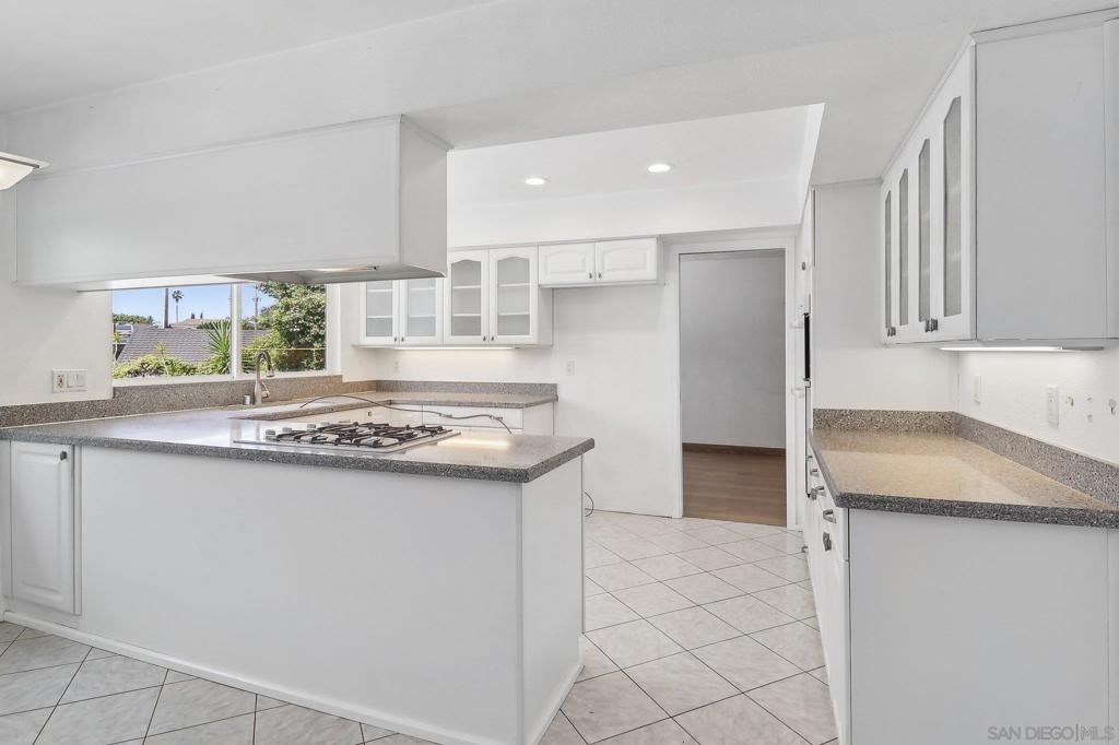 6268 Lance Place