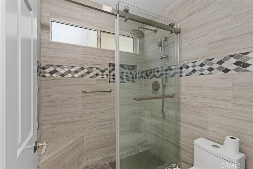 Downtown Area (DOWN) - Residential Lease