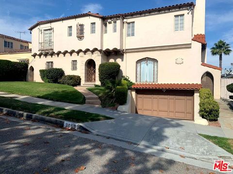 Photo of 3659 Aureola Boulevard, View Park, CA 90008 (MLS # 25617577)