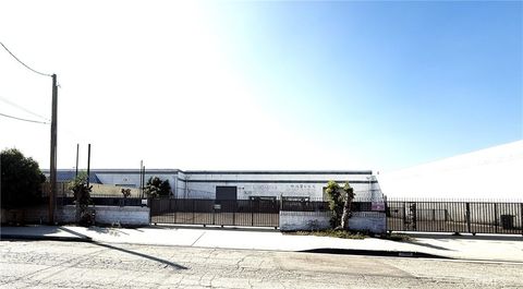 Photo of 2437 Lee Avenue, South El Monte, CA 91733 (MLS # AR25250026)