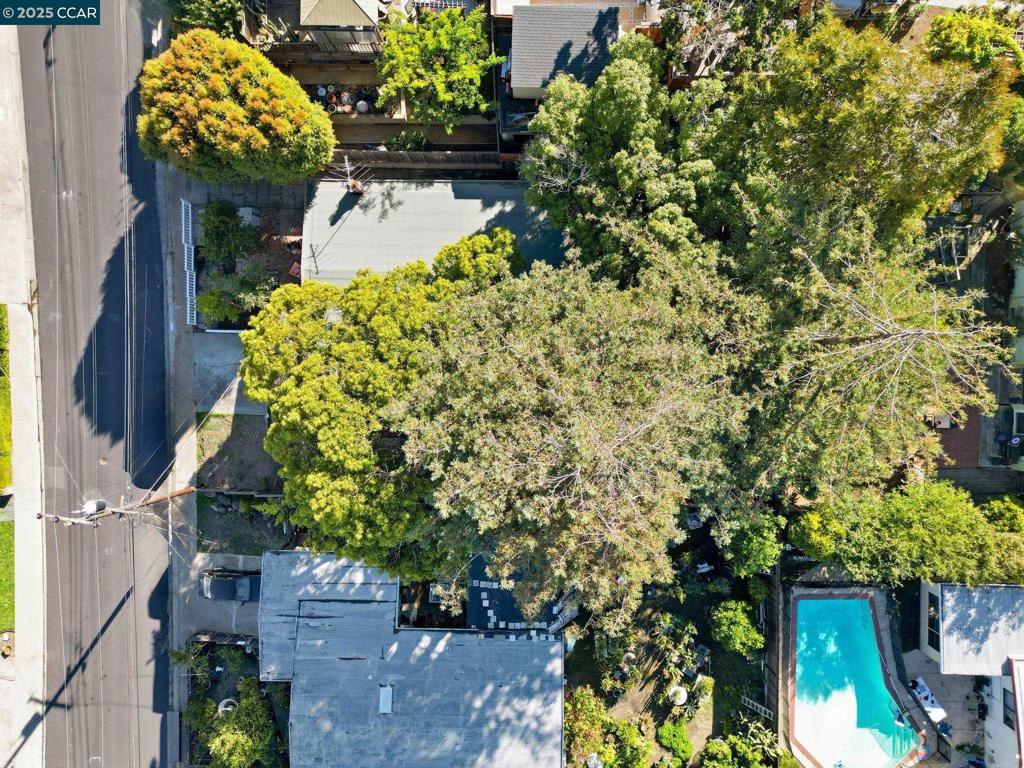 EL SOBRANTE - Residential