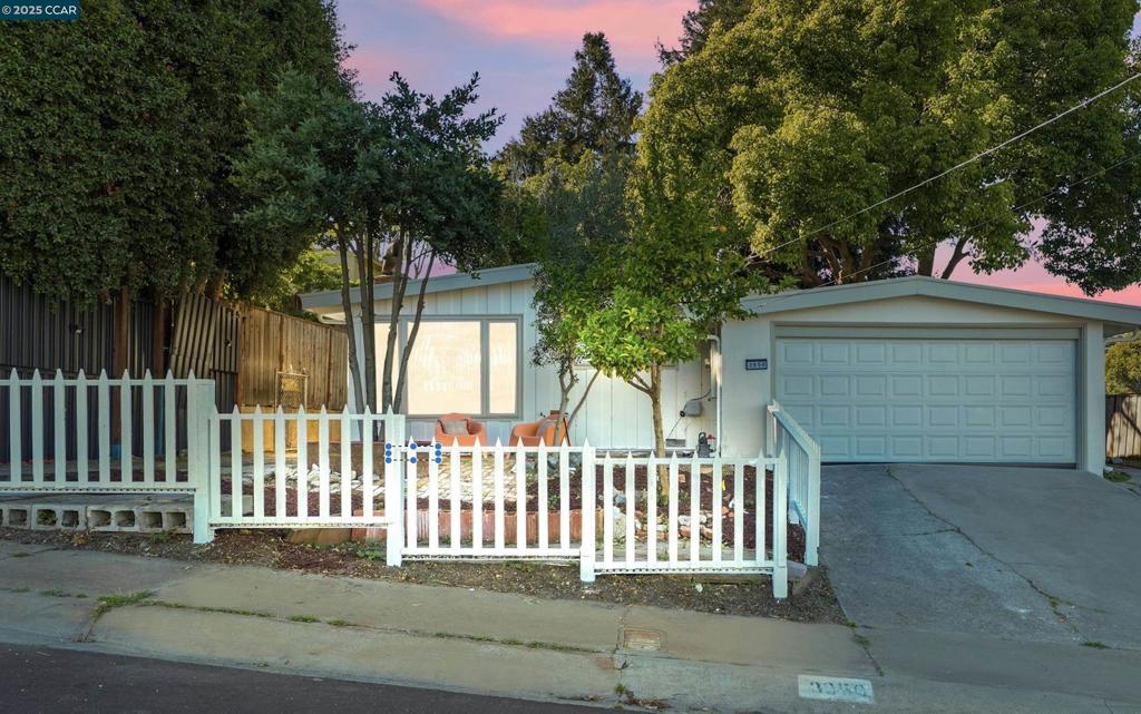 EL SOBRANTE - Residential