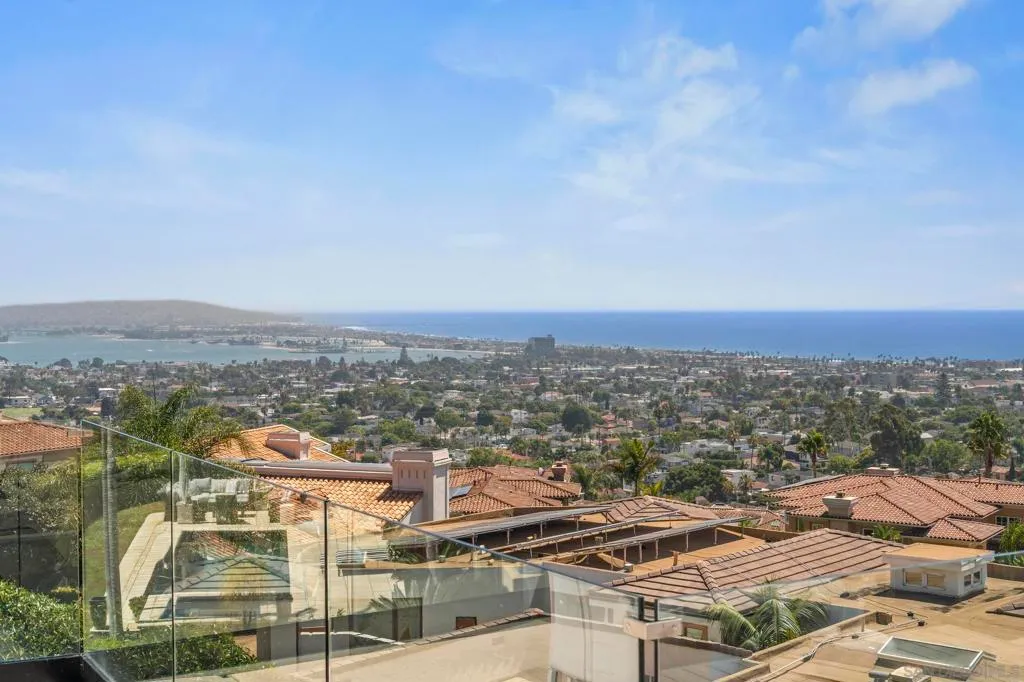 San Diego, California 92109, United States, 4 Bedrooms Bedrooms, ,6 BathroomsBathrooms,Residential,Active,190371